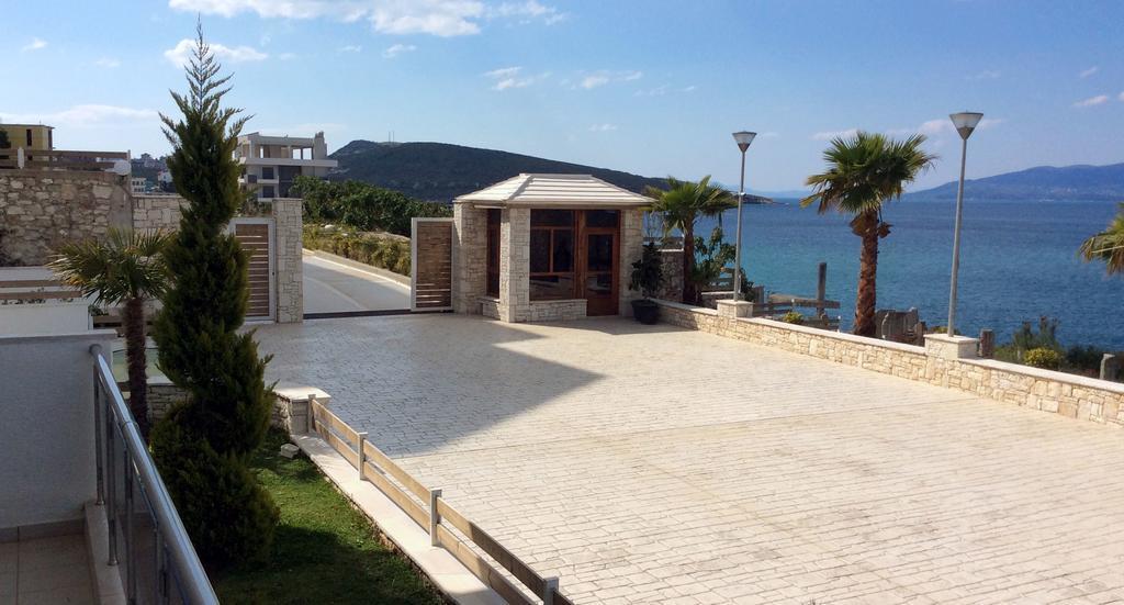 White Residence Apartament Saranda Extérieur photo